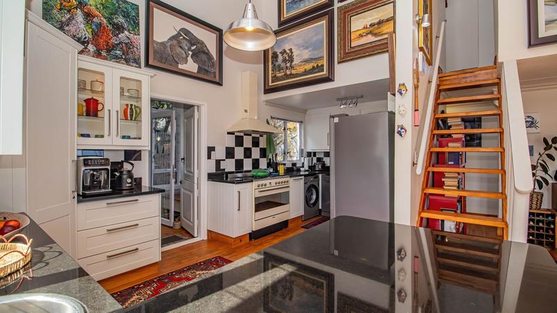 4 Bedroom Property for Sale in Outeniqua Strand Western Cape